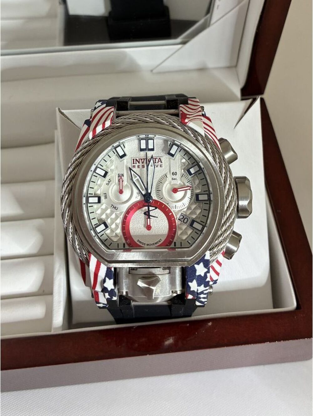 Invicta Reserve Bolt Zeus Magnum American Flag Graffiti Design 52mm
